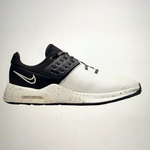 BRAND NEW Nike Air Max Bella 4 Premium in Black/White/Copper